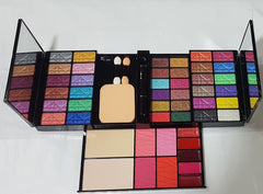 B B Lovely Make Up  Colors Kit Eye Liner K9127